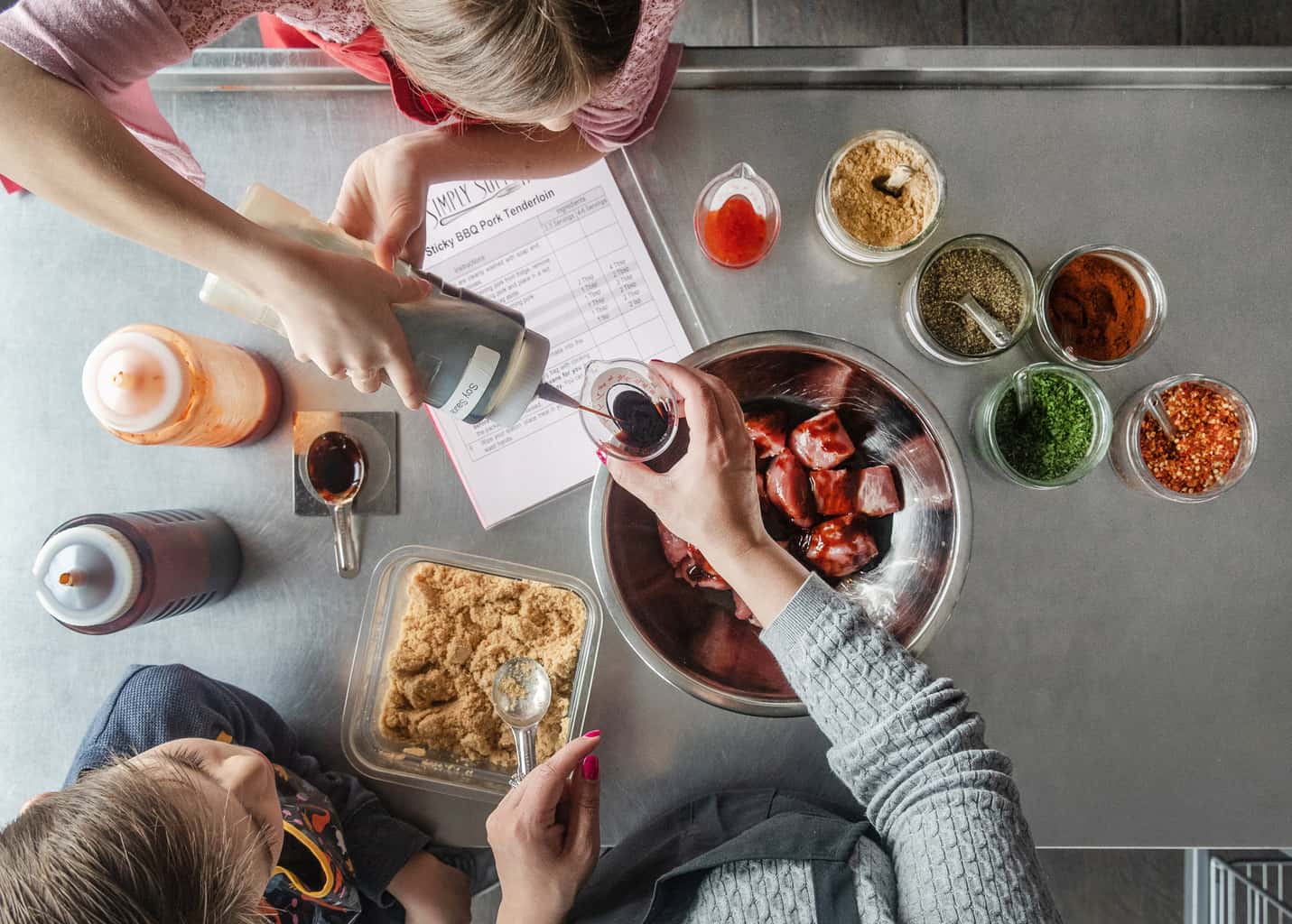 We make it Simple to eat homemade Suppers! Simply Supper